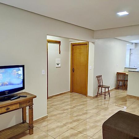 Edificio Louise - Apto 104 Chapecó Dış mekan fotoğraf